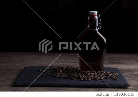 Roasted coffee beans and bottled coffee Roasted coffee beans and bottled coffee 138930116
