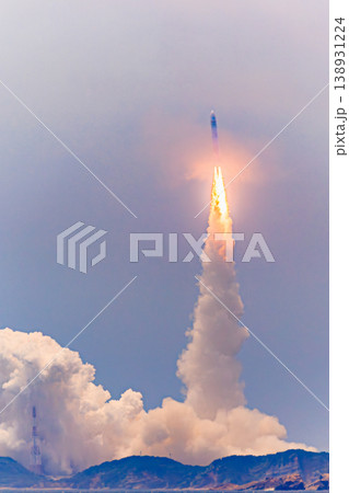 鹿児島・種子島で捉えたロケット打ち上げの迫力 138931224