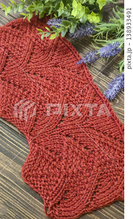 Knitting patterns with a raised pattern and yarn of different colors Knitting patterns with a raised pattern and yarn of different colors 138933491