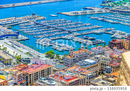 Alicante city historical centre 138935958