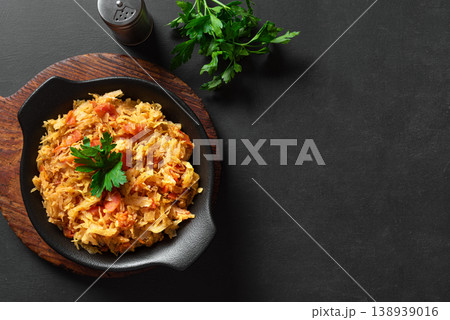 Stewed cabbage sauerkraut Stewed cabbage sauerkraut 138939016