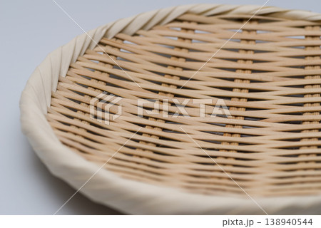 竹の平皿 138940544