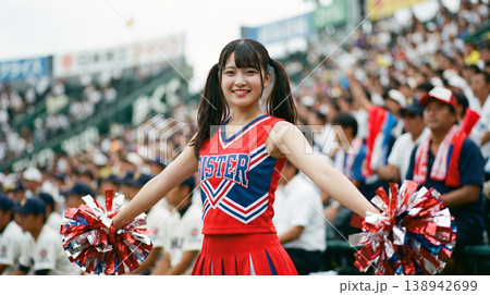 応援するチアガール 138942699