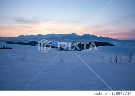 雪原の大地 138942734