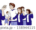 フォークダンスの練習をするジャージ姿の生徒達 138944115