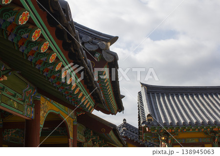 It is the roof of a traditional Korean Hanok. It is the roof of a traditional Korean Hanok. 138945063