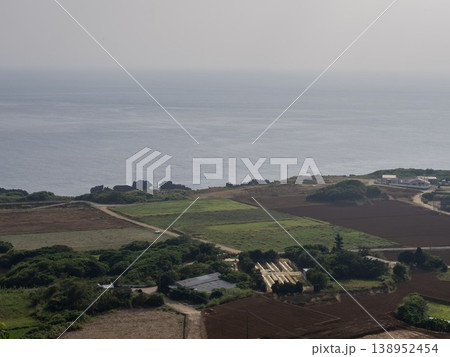 与論城跡から見渡す風景 与論城跡から見渡す風景 138952454