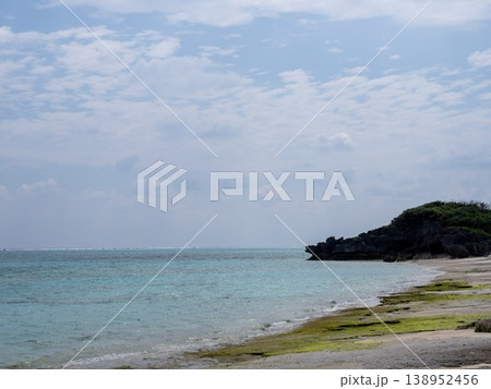 与論島の海 138952456