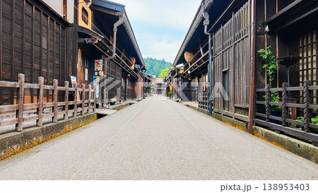 飛騨高山の古い町並 飛騨高山の古い町並 138953403
