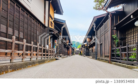 飛騨高山の古い町並 138953408