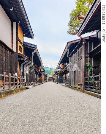 飛騨高山の古い町並 138953413