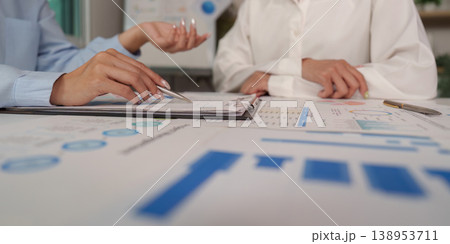 Team collaboration on financial data and reports Team collaboration on financial data and reports 138953711