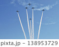 ブルーインパルスのアクロバット飛行 138953729