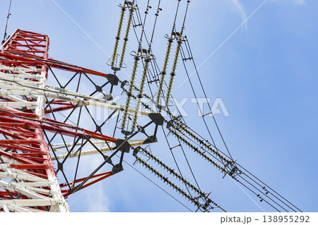鉄塔 高圧鉄塔 送電線 鉄塔 高圧鉄塔 送電線 138955292