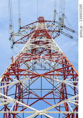 鉄塔 高圧鉄塔 送電線 鉄塔 高圧鉄塔 送電線 138955295