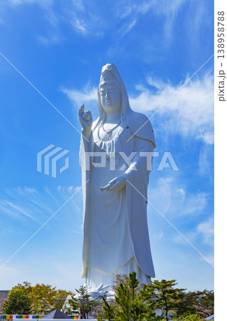 仙台大観音　仙台天道白衣大観音 138958788
