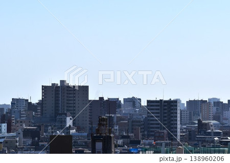 黄砂が飛来した都心風景 黄砂が飛来した都心風景 138960206