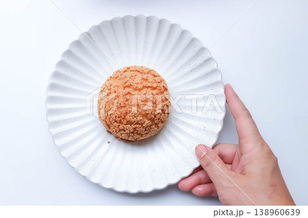 choux cream or cream puff, eclair or custard choux cream 138960639