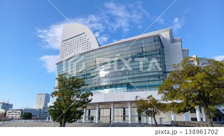 パシフィコ横浜国立大ホールの外観 138961702