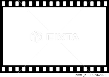 アナログ写真のフィルム風フレーム。透過背景。 138962022