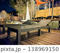 夜のテラス、くつろぎの空間 138969150