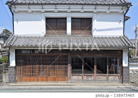 岩槻散歩：古民家　長谷川家住宅旧店蔵及び主屋 138973465
