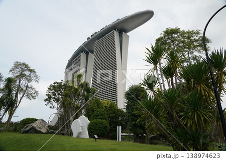 Singapore Marina Bay Sands Architecture and Gardens Singapore Marina Bay Sands Architecture and Gardens 138974623
