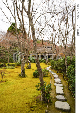 京都嵯峨 大河内山荘「滴水庵」への苑路 京都嵯峨 大河内山荘「滴水庵」への苑路 138976430