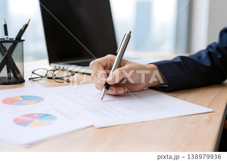 Professional Hand Signing Documents Professional Hand Signing Documents 138979936