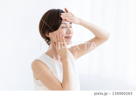 ビューティーイメージ　女性のポートレート 138980265