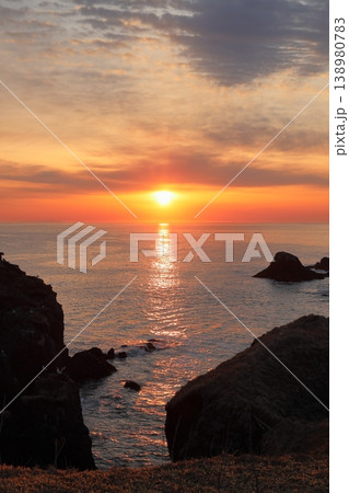 北海道 霧多布岬の日の出 4月 北海道 霧多布岬の日の出 4月 138980783