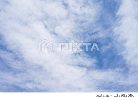 春の空 青空 晴れ 春 4月 イメージ 138982090