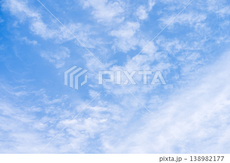 春の空 青空 晴れ 春 4月 イメージ 138982177