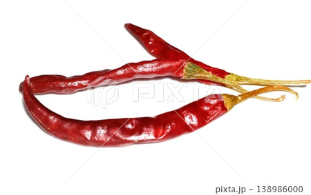 Dry red pepper isolated on white background 138986000