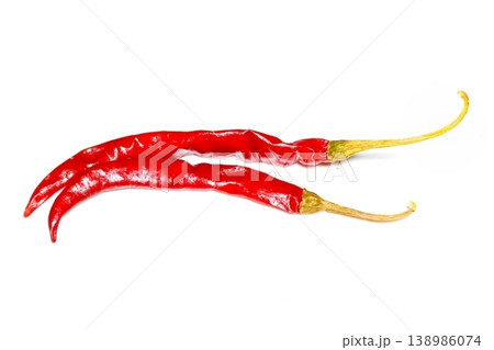 Dry red pepper isolated on white background 138986074