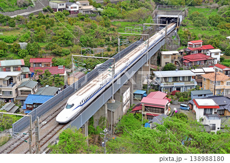 東海道新幹線　小田原－熱海　JR東海　N700S系0番台　J46編成（博多）　のぞみ 138988180