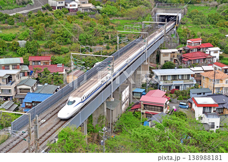 東海道新幹線　小田原－熱海　JR東海　N700S系0番台　J43編成（博多）　のぞみ 138988181