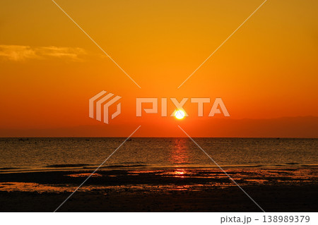 有明海の日の出の光景 有明海の日の出の光景 138989379