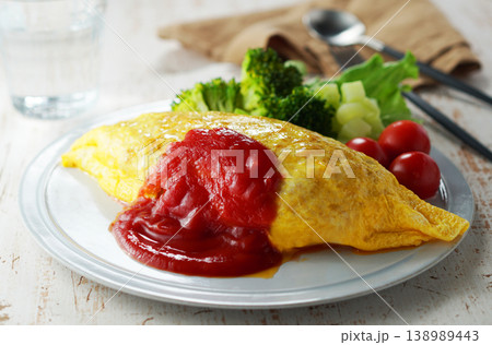 オムライス 138989443