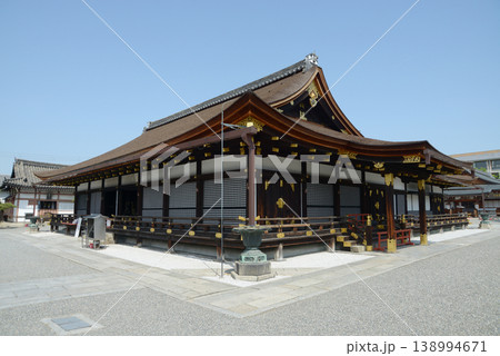 新緑の東寺 御影堂 京都市南区九条町 新緑の東寺 御影堂 京都市南区九条町 138994671
