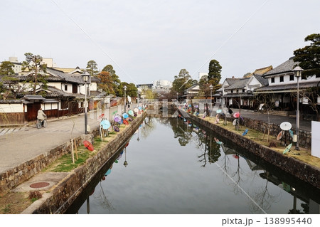 歴史情緒あふれる倉敷美観地区(岡山県倉敷市) 歴史情緒あふれる倉敷美観地区(岡山県倉敷市) 138995440