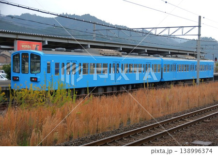 近江鉄道の風景 彦根駅(モハ800形) 近江鉄道の風景 彦根駅(モハ800形) 138996374