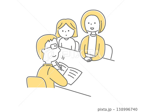 三者面談で相談をしている親子と男性教師単色 138996740