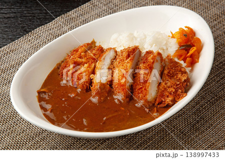 カツカレー 138997433