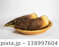ざるに乗せた2本の筍 138997604