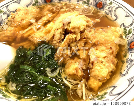 市川市妙典のラーメン店で食べる「パーコーメン(排骨麺)」 市川市妙典のラーメン店で食べる「パーコーメン(排骨麺)」 138999078