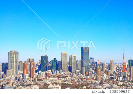 東京都港区、東京の町並みと東京タワーの風景 138999627