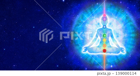 左余白ありチャクラを表現した瞑想ヨガイラスト｜スピリチュアル・宇宙背景 139000114