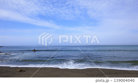 晴れた日の海岸 139004040