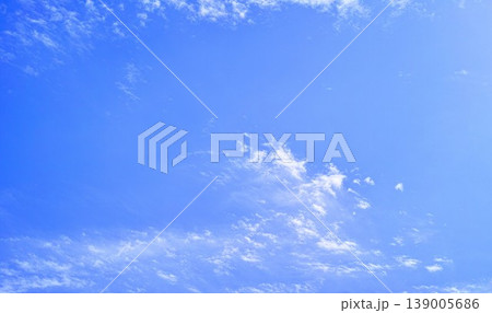 青空と雲イメージ 139005686